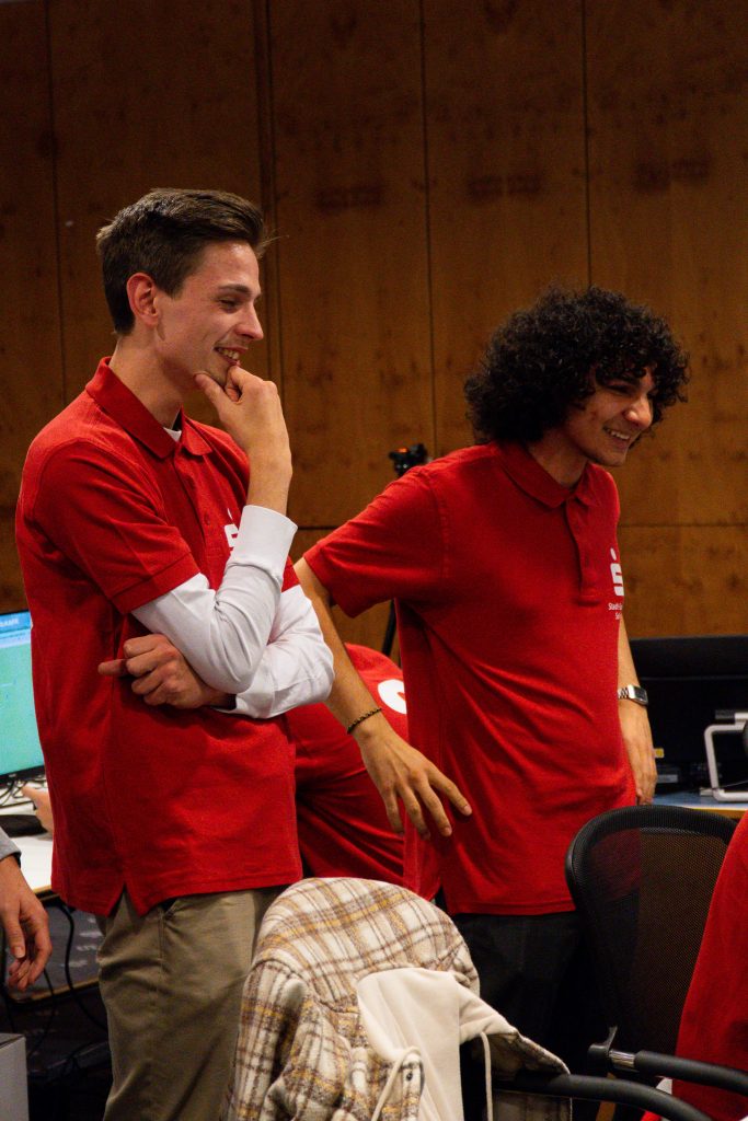 DSC02957 Spieler der Stadt-Sparkasse Solingen beim Showmatch der Sparkassen