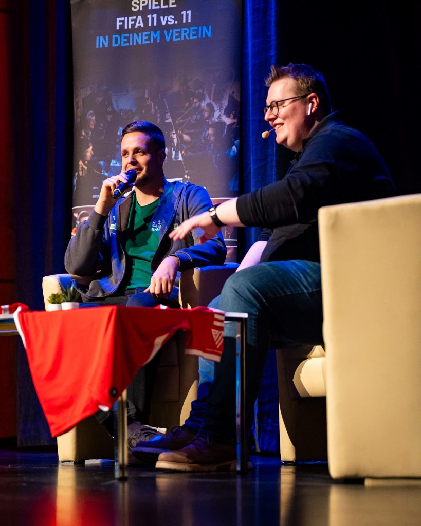 20D758~1 Patrick Baur im Interview mit der Bergischen Krankenkasse