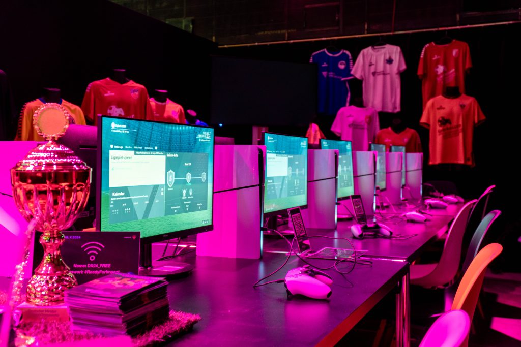 eFußball-Arena Digital X 2024 Die eFußball-Arena auf der Digital X 2024.