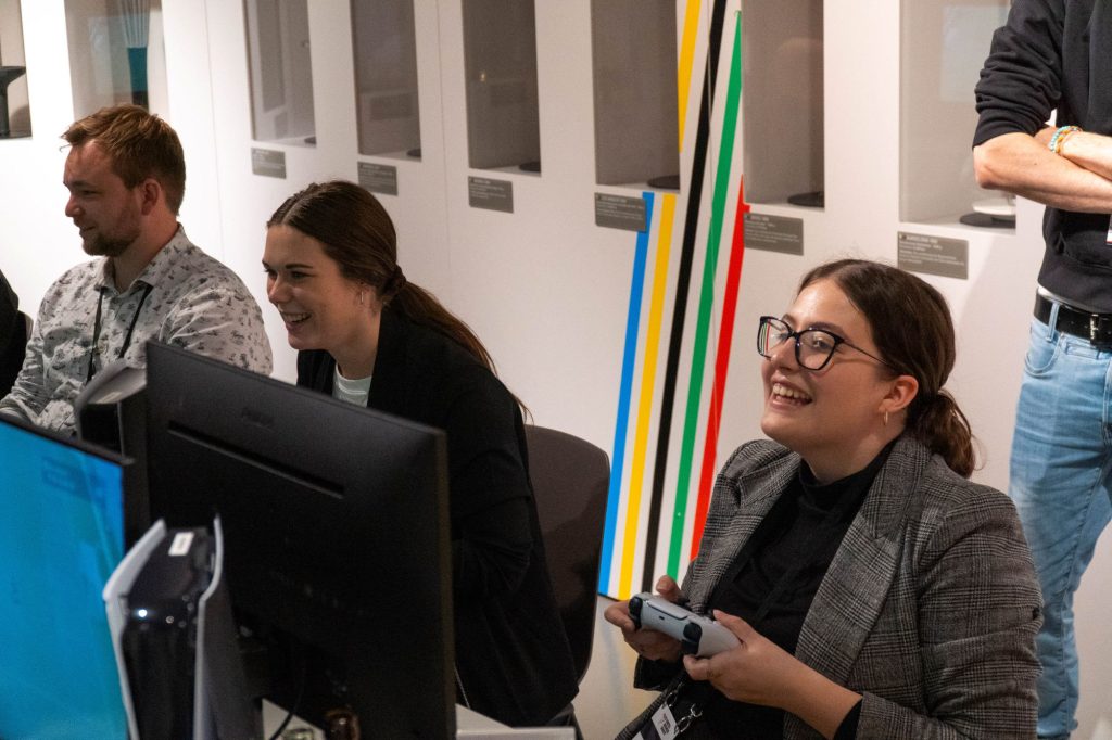 digital-business-summit-2 Spielende beim Digital Business Summit von den Kölner Haien