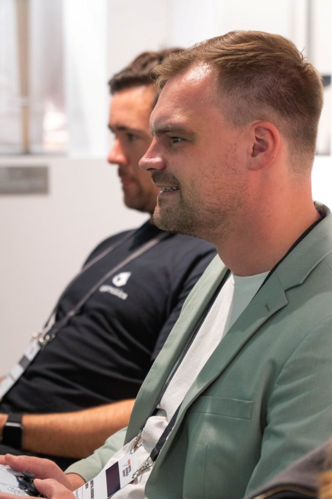 digital-business-summit-26 Alexander Fink an der eFußball-Arena