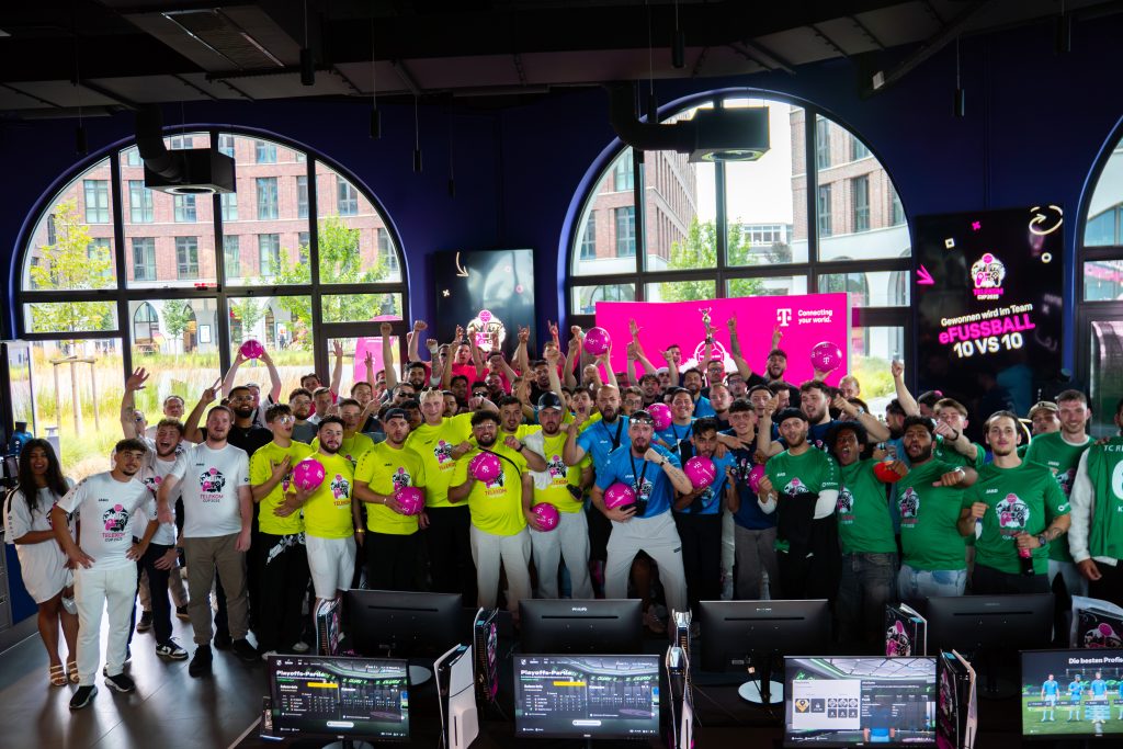 Alle Teilnehmer des Telekom Cup 2025 beim Gruppenfoto