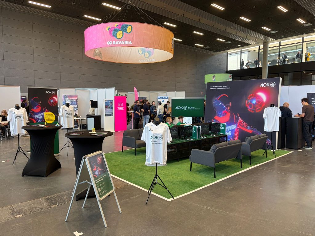 Setup Leer Querformat Das Setup der e-Fußball-Arena bei der gg Bavaria.